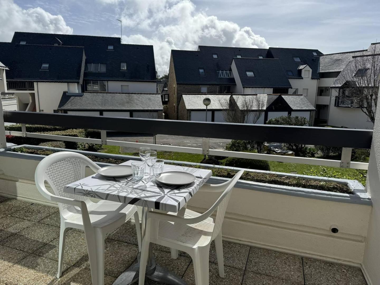Confortable Studio, Wifi, Parking, Proche Plage Carnac Buitenkant foto